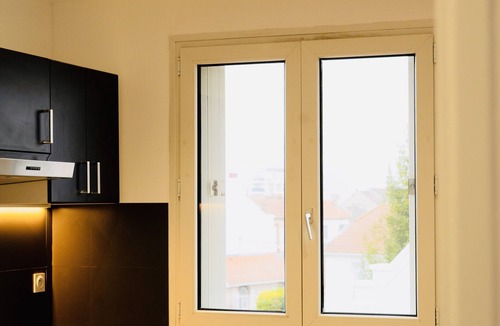 Troyes Apartment | Bella Luna II - Elégant Appart Centre Ville - Parking Gratuit- Wifi Ultra Rapide