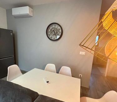 Moneteau Apartment | Bella Vista, parking gratuit, 5 min Auxerre
