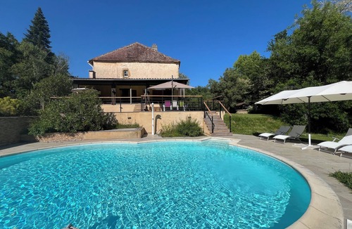 Aignan House | Belle Maison de Campagne Avec Piscine Chauffée et Court de Tennis Privé en Gers