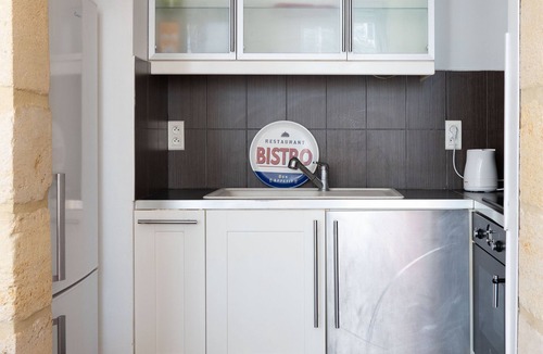 Saint-Michel Apartment | Bergeret - Beautiful 2-bedroom apartment