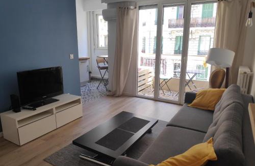 Riquier Apartment | Best Apart - Nice Port - Balcony
