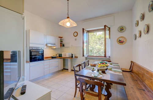 Belgirate Villa | Blooming Villa Cos with Garden and Lake View, Belgirate, Italy