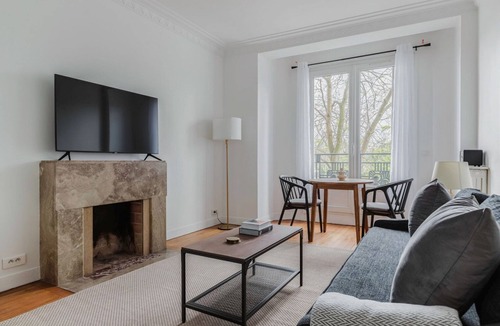 Quartier de Javel Apartment | Blueground | Commerce, near offices & shopping