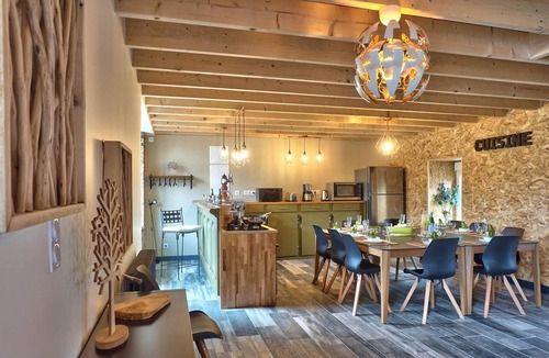 Saint-Fiacre House | Bois Meur - Le Clos d'Avaugour with an immersive experience at the Educational Farm