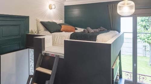 Troyes Apartment | BonAppart 1 - Charme Napoléonien & Confort - Climatisation