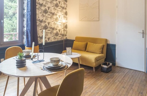 Troyes Apartment | BonAppart 12 - Charme Napoléonien & Confort - Climatisation