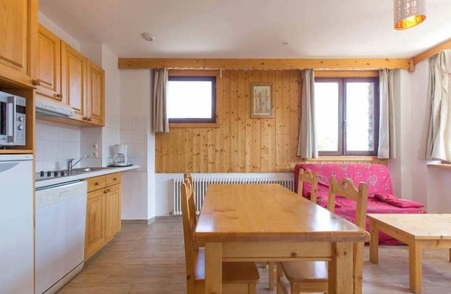 Combloux Apartment | Breathtaking view with Balcony! # GC18B