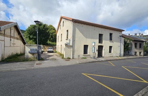 Houdemont Apartment | Bright 2 bedroom apartment I cozy I Ideal for family and business