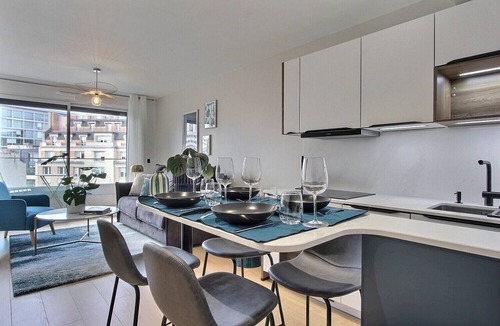 Grenelle Apartment | Bright 2BD 2BTH with terrace near the Eiffel Tower, AC, elevator, insurance incl