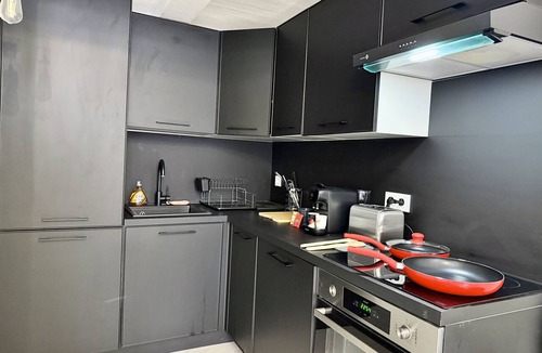 Menton Apartment | Bright and modern flat next to the sea