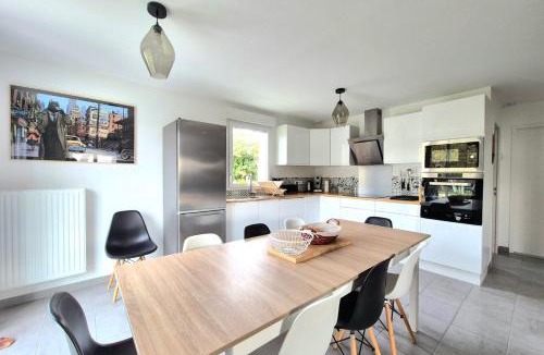 Hirel House | Bright house between Saint-Malo and Mont St-Michel