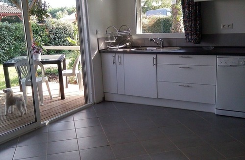 Saubion House | BRIGHT HOUSE, Pets allowed, near SEA, FOREST AND BIKE ROUTES