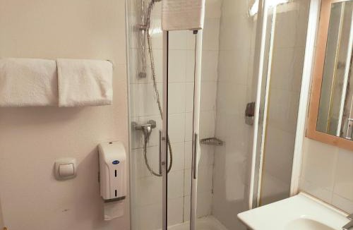 Cahors Hotel | BRIT HOTEL Essentiel CAHORS Nord
