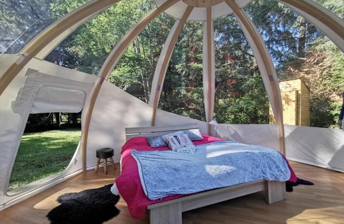 Chitenay Bed & Breakfast | Bulle des châteaux avec piscine
