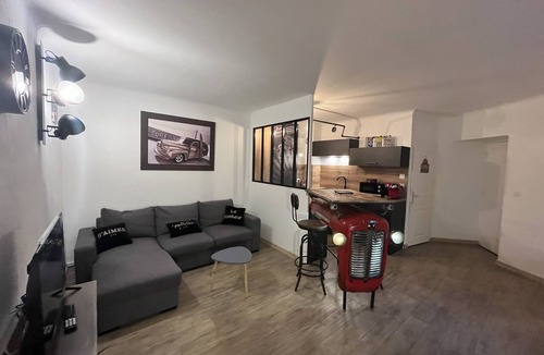 Meynes Apartment | Bulle Industrielle Dans le Gard