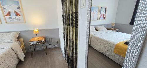 Lourdes Apartment | Côté cour, T2 espace exterieur au calme