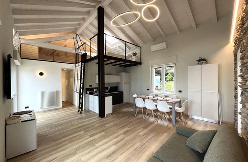 Someraro Apartment | Ca di Cambret 3 with lake view