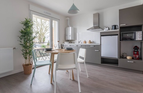 Nord - Gare Apartment | Camille - Studio, wifi et gare