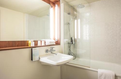 Moneteau Hotel | Campanile Auxerre - Monéteau