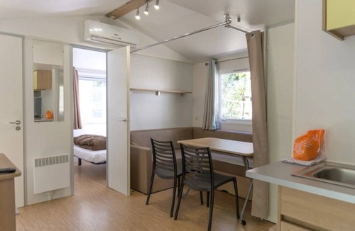 Sospel House | Camping 2 étoiles - Piscine - ccbgb0f