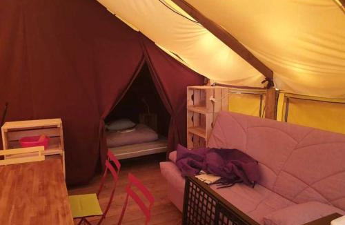 Monoblet Other | Camping 3 étoiles - ccaiaah