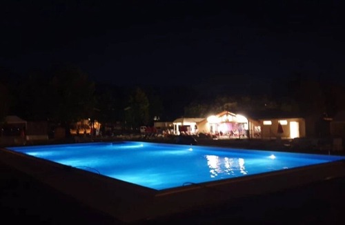 Lavelanet House | Camping 3 étoiles - Piscine - ccbgbia