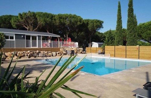Bizanet House | Camping 3 étoiles - Piscine - ccbahei