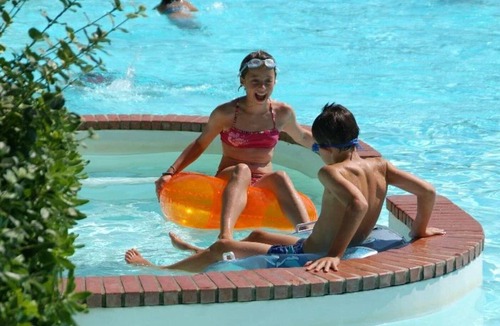 La Romieu House | Camping 4 étoiles - Parc aquatique - ccbfheg
