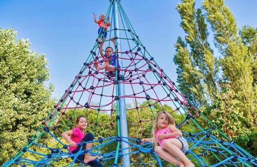 Saint-Antoine-d'Auberoche Other | Camping APV La Pélonie