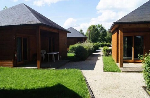 Argonne Ardennaise Ski Chalet | Camping Flower la Samaritaine*** - Standard Chalet 3 rooms 4/6 people