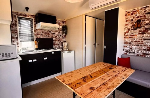 Recoules-Previnquieres House | Camping Le Plô * - Mobile home 4 people