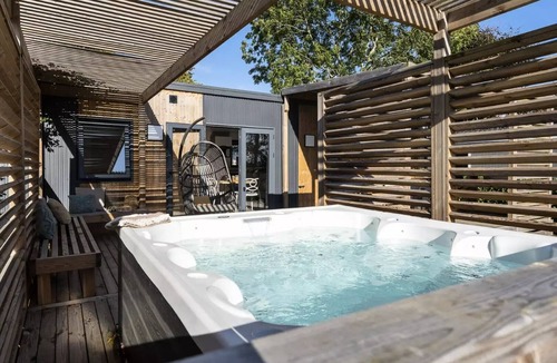 Lannion House | Camping maeva Club Les Alizés * - Mobile Home Prestige 4 Rooms 6 People Air Conditioned + TV