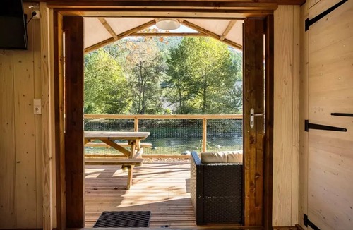 Laruns House | Camping maeva Escapades des Gaves * - Cabin on Stilts 3 Rooms 5 People + TV
