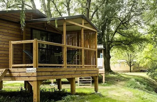 Laruns House | Camping maeva Escapades des Gaves * - Nature Lodge 3 Rooms 5 People + TV