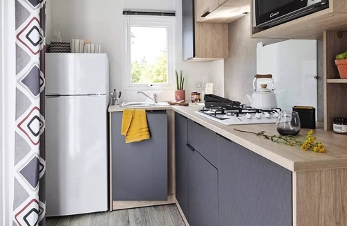 La Douze House | Camping Ushuaïa Villages Le Bois Coquet * - Comfort mobile home - 2 bedrooms -TV - 29m² 4 people