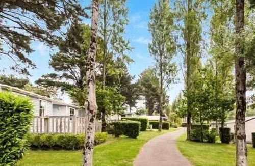 Tredrez-Locquemeau House | Campsite Paradis Les Capucines * - Mobilhome for 5 People
