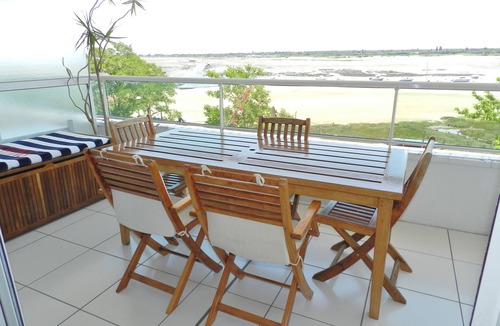 Arcachon Apartment | CaraÏbes* apartment with south-facing terrace overlooking the Arcachon basin