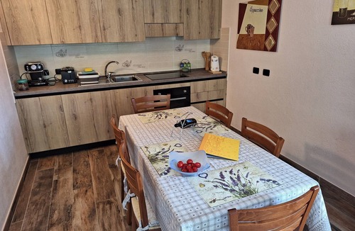 Villar San Costanzo Apartment | Casa Bella Vista