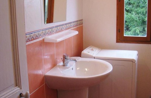 La Horgne House | Casa bianca