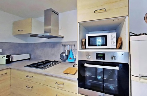 Aramon Apartment | CASA-La Solatine loft cosy & piscine