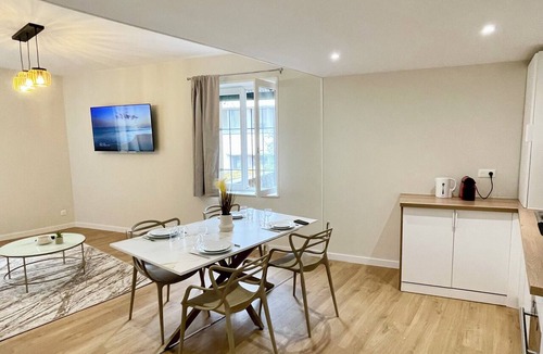 Les Iles Apartment | Casa Luna – 1 Bedroom, 4 Guests, City Center, Fully Equipped