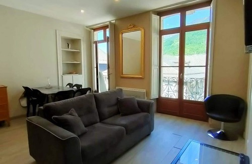 Cauterets Apartment | Central apartment, 4/6 guests