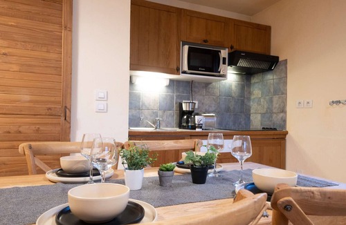 Saint-Lary-Soulan Apartment | Central Saint-Lary Apartment with Pool, Sauna, Parking