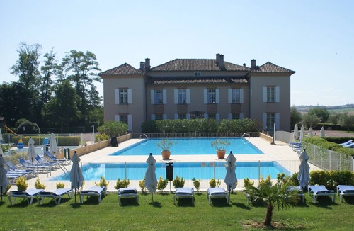 Lombez Apartment | Château de Barbet