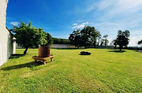 Soucy House | Château de Montard: Escape stay for Families and Friends