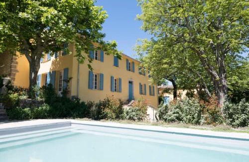 Neoules House | Château Trians Domaine d'exception en Provence