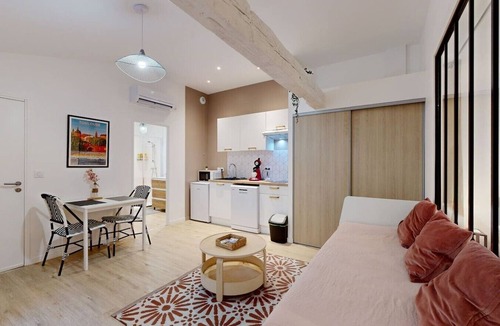 Capitole Apartment | CH2 Capitole: Comfort and tranquility in the heart of downtown