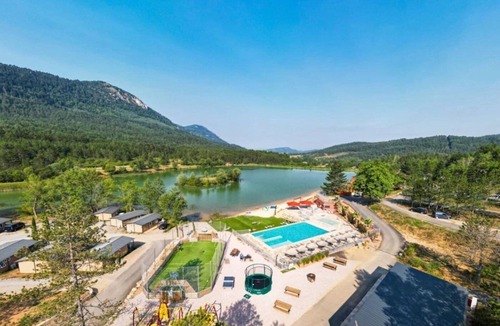 Arques Ski Chalet | Chalet 4 étoiles - Piscine - ccbgbad