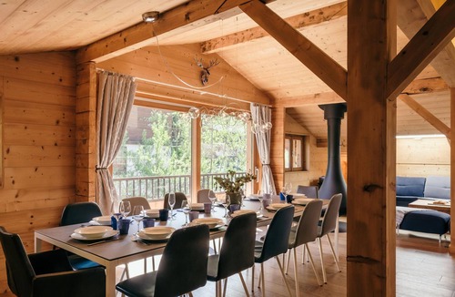 La Clusaz Ski Chalet | Chalet 4★, 15 guests, La Clusaz, sauna, village center, 7 bedrooms