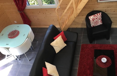 Corcieux Ski Chalet | Chalet 4 Personnes avec jacuzzi et piscine partagée